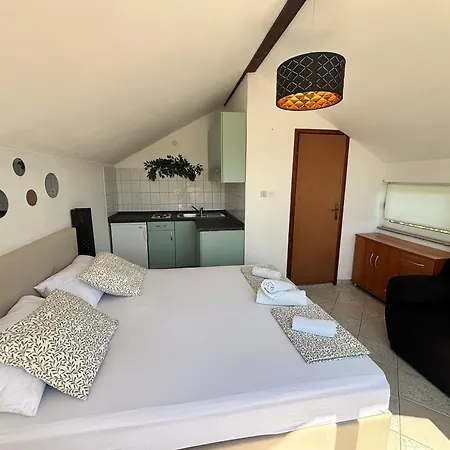 With Pool Ante Dom wakacyjny *