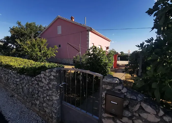 With Pool Ante Σπίτι διακοπών