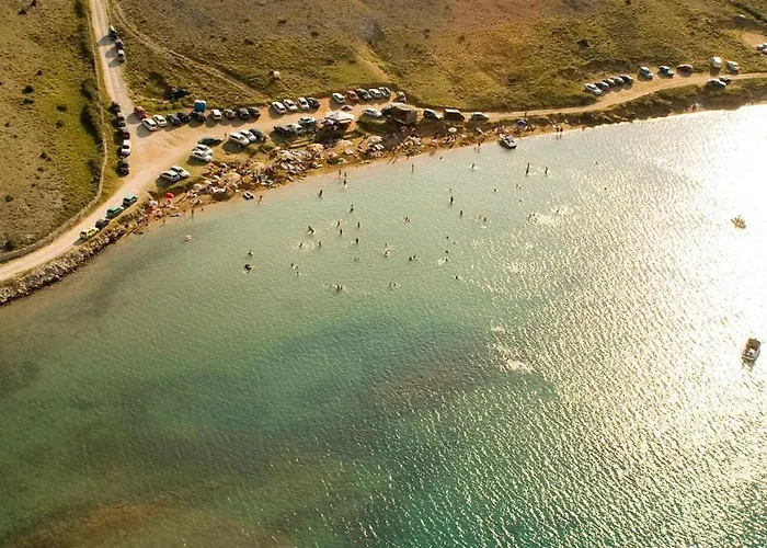 With Pool Ante * Vrsi