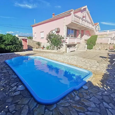 Holiday home With Pool Ante Vrsi