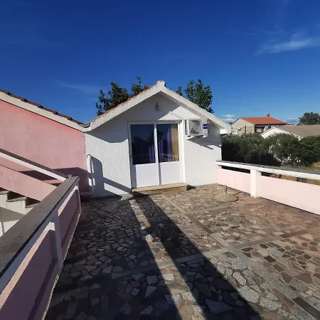Holiday home With Pool Ante Vrsi