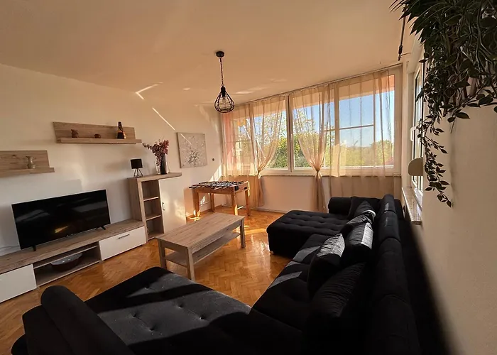 With Pool Ante Casa de Férias